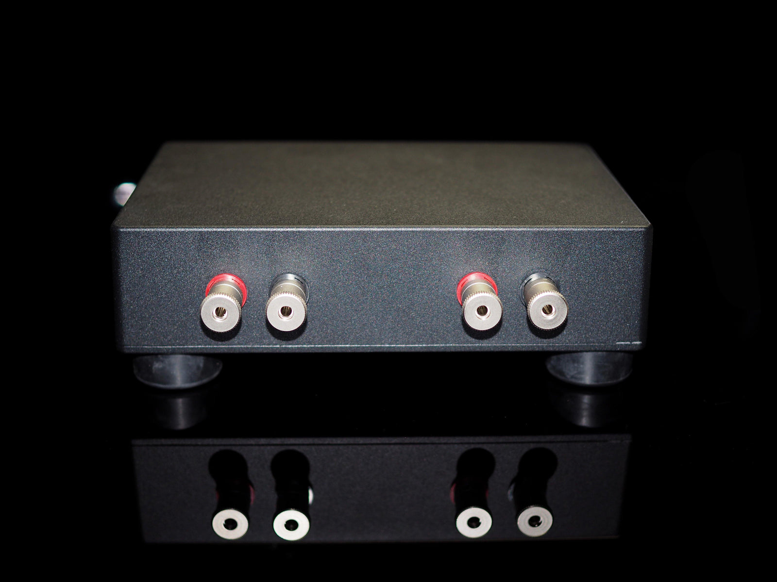 Black Box Headphone Adapter - ampsandsound